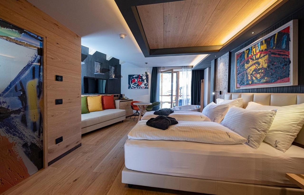 Locanda Degli Artisti Art Hotel กานาเซย์ ภายนอก รูปภาพ
